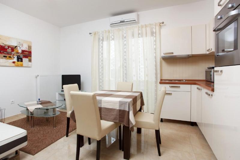 Apartments Tisno - Villa Mare Exterior foto