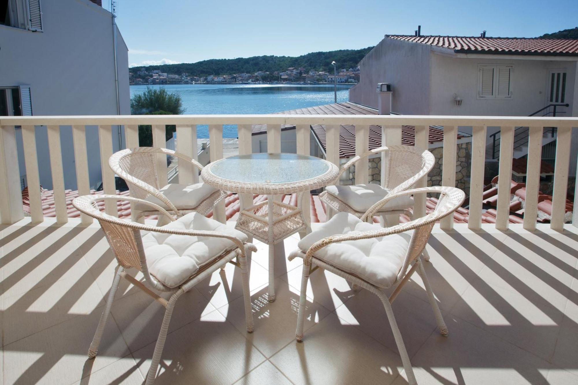Apartments Tisno - Villa Mare Exterior foto